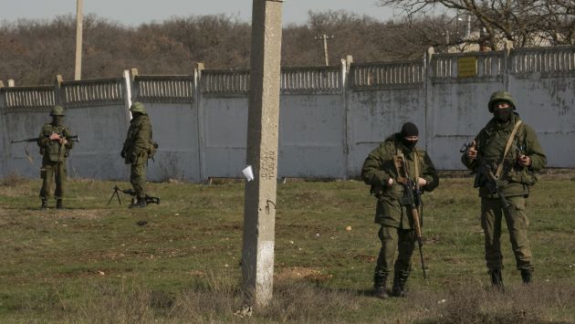 Tropas rusas toman principal hospital militar en Crimea. (Reuters)