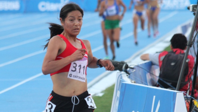 Gigante. Inés Melchor ya había ganado los 10 mil metros. (Comité Olímpico del Perú)