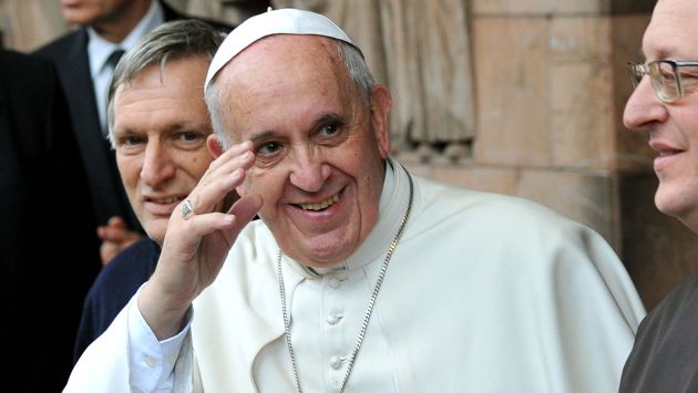 Papa Francisco incluye a una víctima en comisión contra curas pederastas. (AFP)