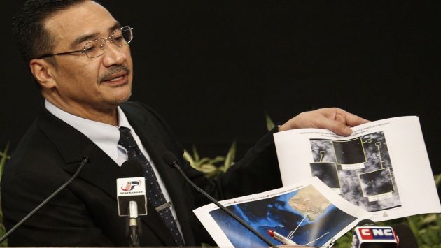 Malasia muestra fotos de 122 objetos que serían del vuelo MH370. (Reuters)