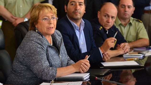 Terremoto en Chile: Michelle Bachelet se reúne con autoridades de Iquique. (La Moneda)