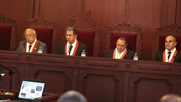 Magistrados del Tribunal Constitucional vieron recurso contra traslado de terroristas. (Martín Pauca)