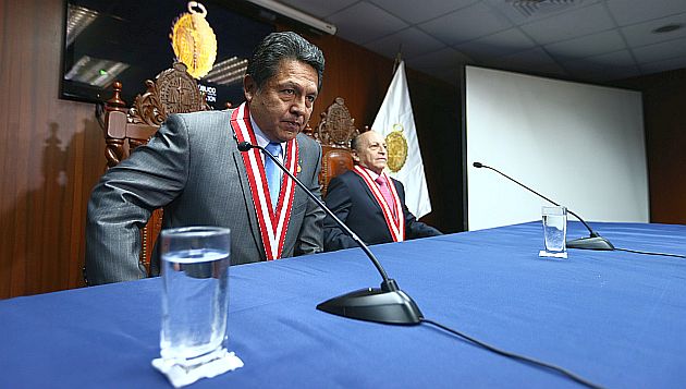 Carlos Ramos Heredia y José Peláez ofrecieron conferencia conjunta. (Rafael Cornejo)