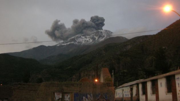 Piden la evacuación del poblado Querapi por el volcán Ubinas. (Difusión)