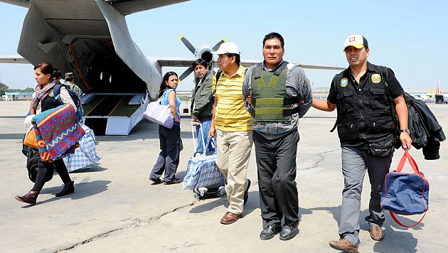 Los detenidos del Movadef en cinco regiones del Perú fueron traídos a Lima.  (USI)