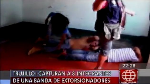 Trujillo: Policía captura a integrantes de una banda de extorsionadores. (Captura de TV)