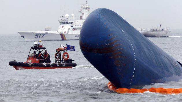 Corea del Sur agota esperanzas de encontrar sobrevivientes de naufragio. (Reuters)