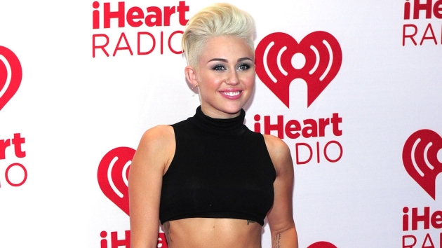Miley Cyrus abandonó el hospital. (AP)