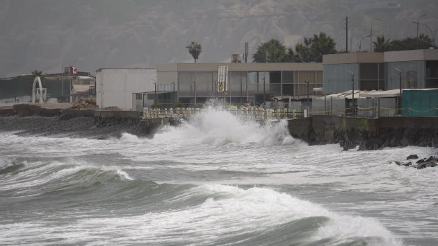 Alertan sobre oleajes irregulares en Lima y el resto del litoral. (USI)