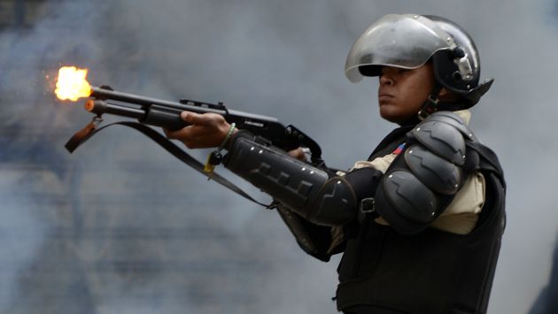 Venezuela violó derechos humanos durante protestas, según investigación de HRW. (AFP)