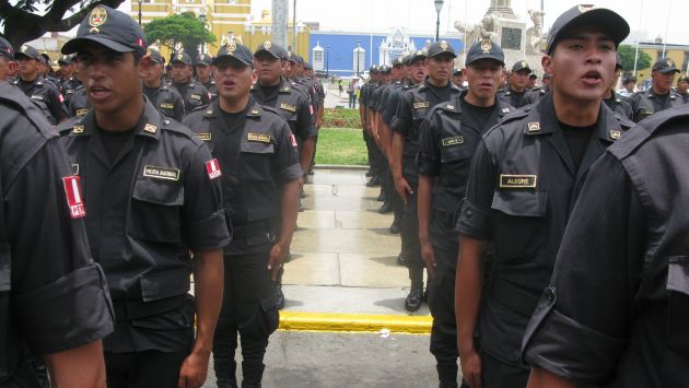 Lima cuenta con un policía por cada 985 habitantes. (USI)