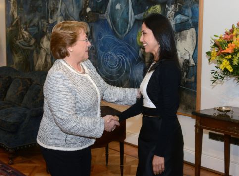 Esta es la segunda reunión entre Heredia y Bachelet, desde que esta asumió el mando el 11 de marzo. (EFE)