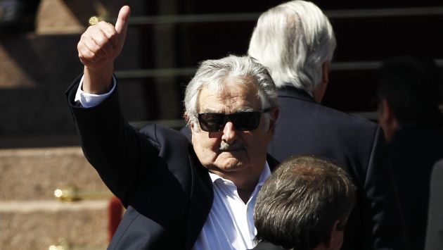 Mujica viaja a EEUU para visita oficial con casi la mitad de sus ministros. (EFE)