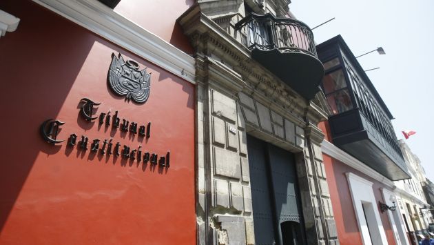 Tribunal Constitucional rechaza demanda contra reforma magisterial. (Mario Zapata)