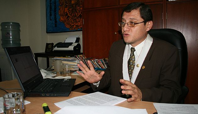 El fiscal Jorge Chávez Cotrina habló del trámite que debe seguir Álvarez para ponerse a derecho. (USI)