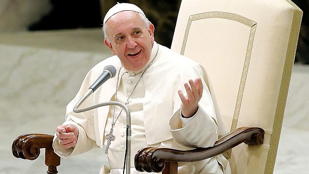 Papa Francisco es puesto en alerta sobre el tema del celibato en la Iglesia Católica. (EFE)