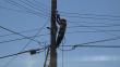 Arequipa: Electricista cae desde una altura de 10 metros y sobrevive