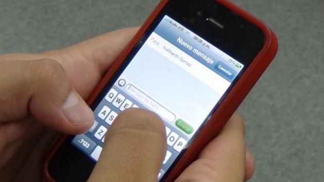 La advertencia sería transmitida a través de mensajes de texto en los teléfonos celulares. (Andina)