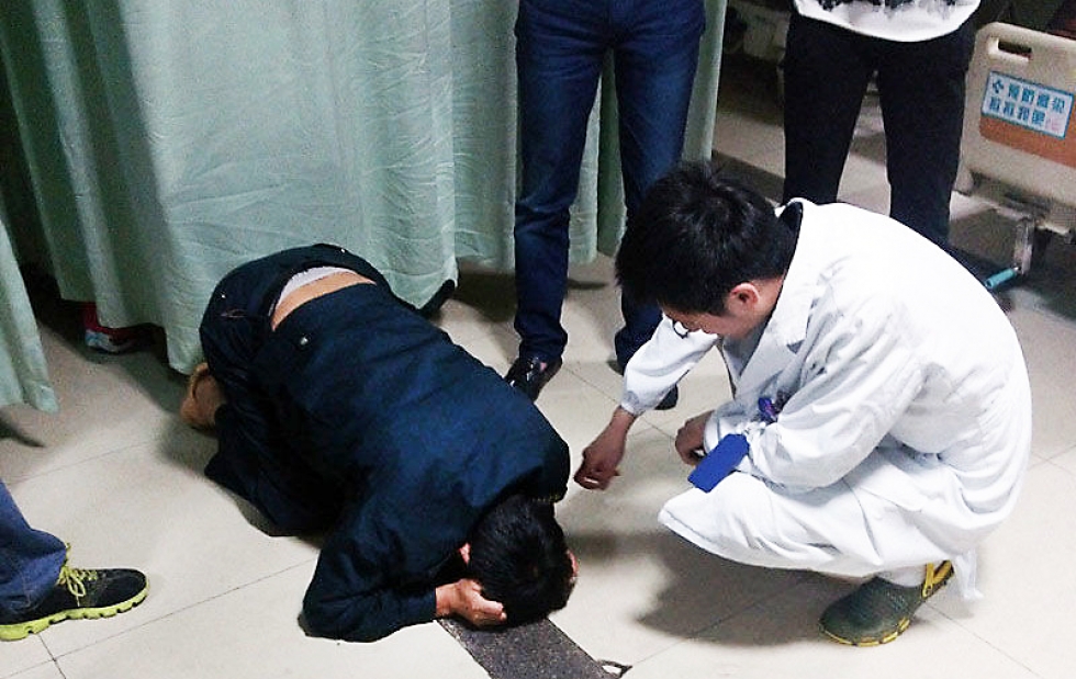 China: Sujeto golpeó hasta la muerte a su hija por copiar tarea. (Internet)