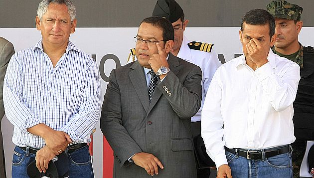 Cornejo y Otárola tienen mucho que explicar sobre política antidrogas del Gobierno. (USI)