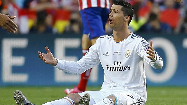 Cristiano Ronaldo aún no supera molestias en el muslo. (Reuters)