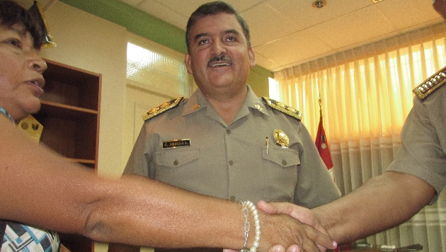 Chiclayo: El general Cluber Aliaga estuvo junto al comisario ebrio. (Perú21)