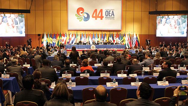 Chile y Bolivia, enfrentados en la OEA por salida al mar. (EFE)