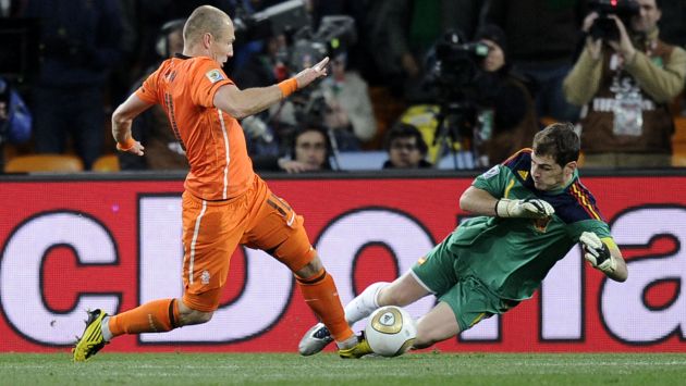 El holandés Arjen Robben milita en el club bávaro. (AP)