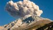 Moquegua: Volcán Ubinas arroja rocas incandescentes