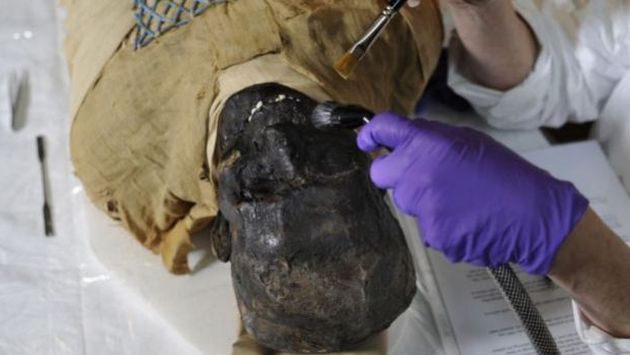 Arqueólogos hallaron algunas momias. (AP)