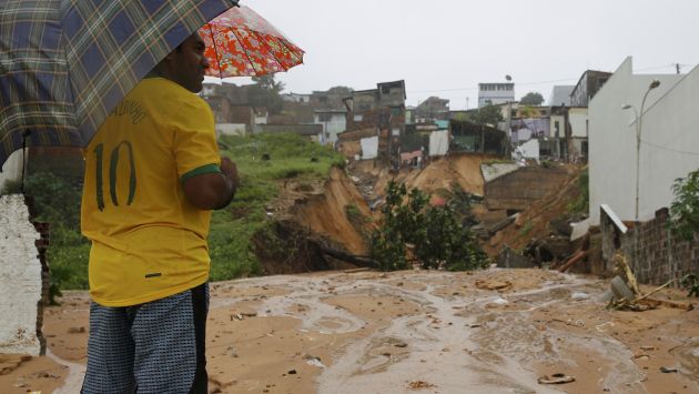 Varias viviendas han sido evacuadas en Natal. (Reuters)