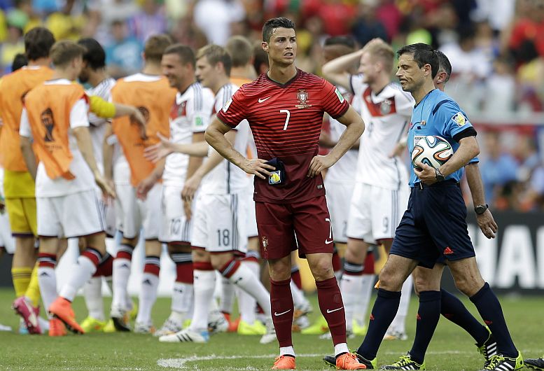 Cristiano Ronaldo fue un ‘fantasma’. Nunca apareció y Portugal fue  presa fácil. (AP)