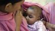 Emiratos Árabes Unidos: Hace agua ley que obliga a las madres a amamantar 