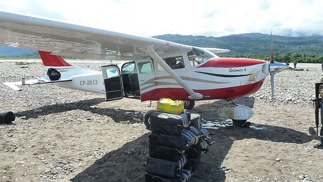 Incautan avioneta boliviana y más de 330 kilos de droga en el VRAEM. (Difusión)