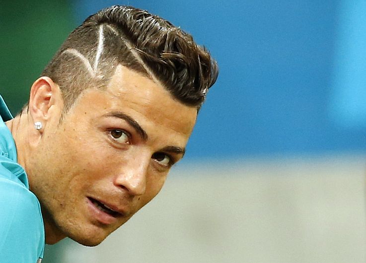Copa del Mundo 2014: Cristiano Ronaldo estrena 'look' para el ...