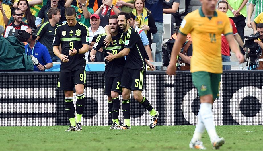 Selección española se despidió de Brasil 2014 goleando por 3-0 a Australia. (AFP)