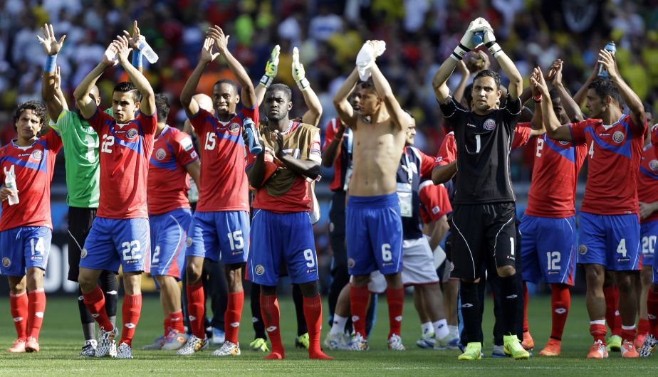 Costa Rica acabó como líder en el denominado ‘Grupo de la Muerte’ con dos victorias y un empate. (AP)