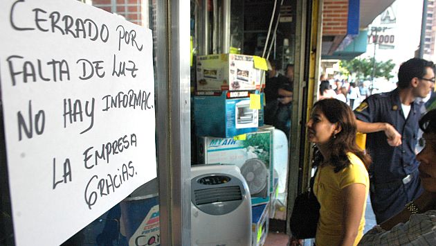 Ochos ciudades se quedan sin energía eléctrica en Venezuela. (USI)