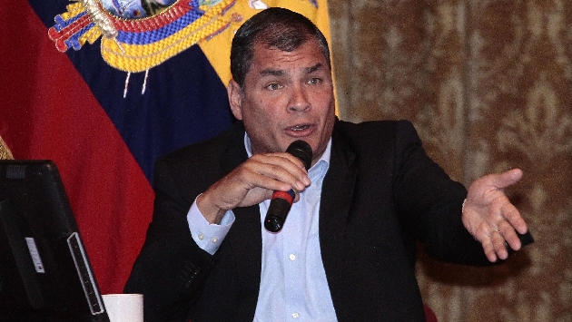 Correa niega que cierre de diario Hoy sea por ‘ley mordaza’. (AFP)