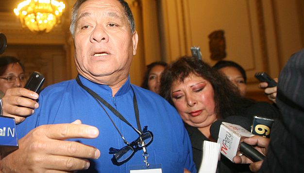 Congresista Celia Anicama arma escándalo en Jurado Electoral Especial de Ica. (Canal N)