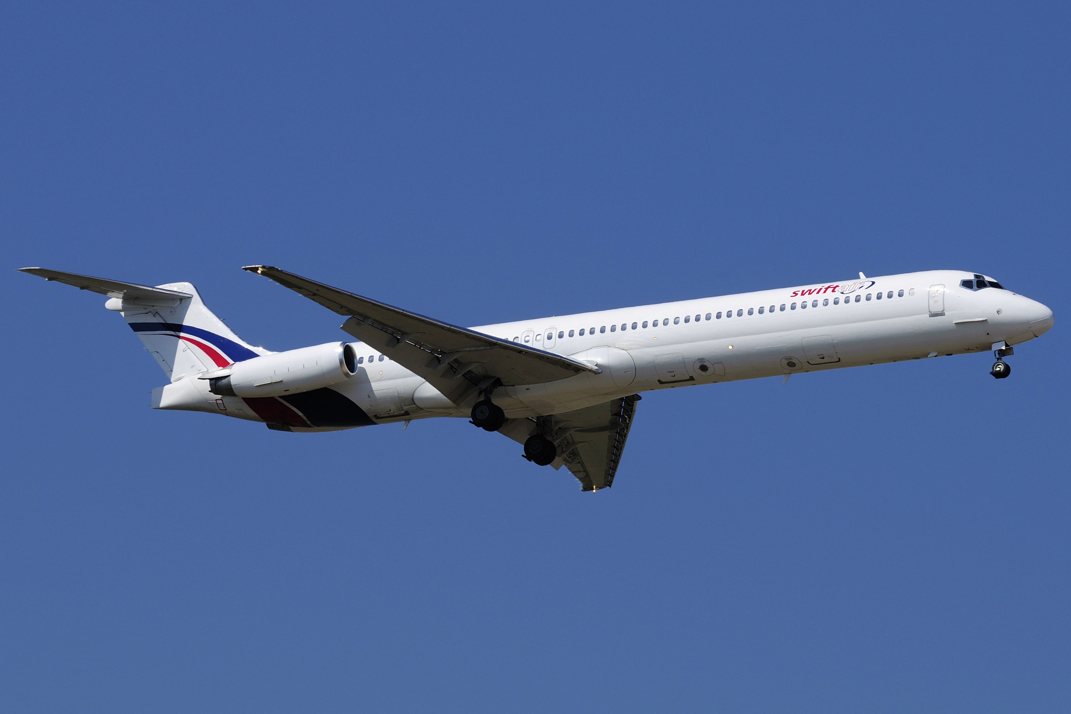 Desaparece avión con 116 personas abordo en Argelia. (Reuters)