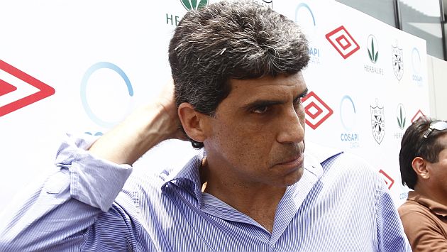 Álvaro Barco considera que árbitro los perjudicó de manera premeditada. (USI)