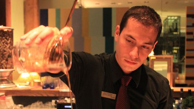 Joel Chirinos, uno de los mejores bartenders del mundo. (Gonzalo Pajares)