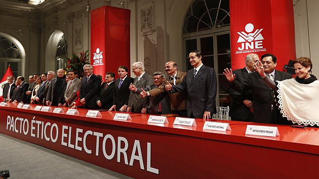 Evento reunió a 16 agrupaciones políticas para garantizar proceso electoral transparente. (César Fajardo)