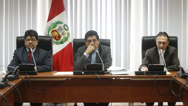 Comisión Orellana dijo que a todos los investigados se levantará el secreto de comunicaciones. (David Vexelman)