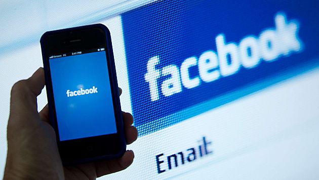 Es segunda vez que Facebook reporta fallas en el año. (AFP)