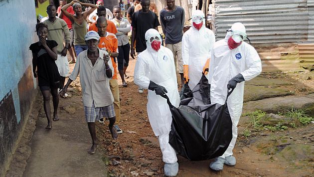 En Liberia ya no quedan camas en los hospitales para atender a pacientes con ébola. (Reuters)