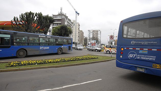 Paradero de final del Corredor Azul será modificado tras pedido de Miraflores. (Nancy Dueñas/Canal N)