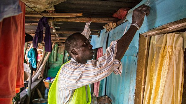 Sierra Leona: 30,000 voluntarios acudieron casa por casa para hallar más casos de ébola. (AP)