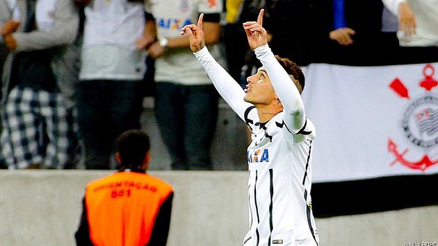Corinthians venció 3-0 al Recife con gol de Paolo Guerrero. (Página Oficial de Corinthians)